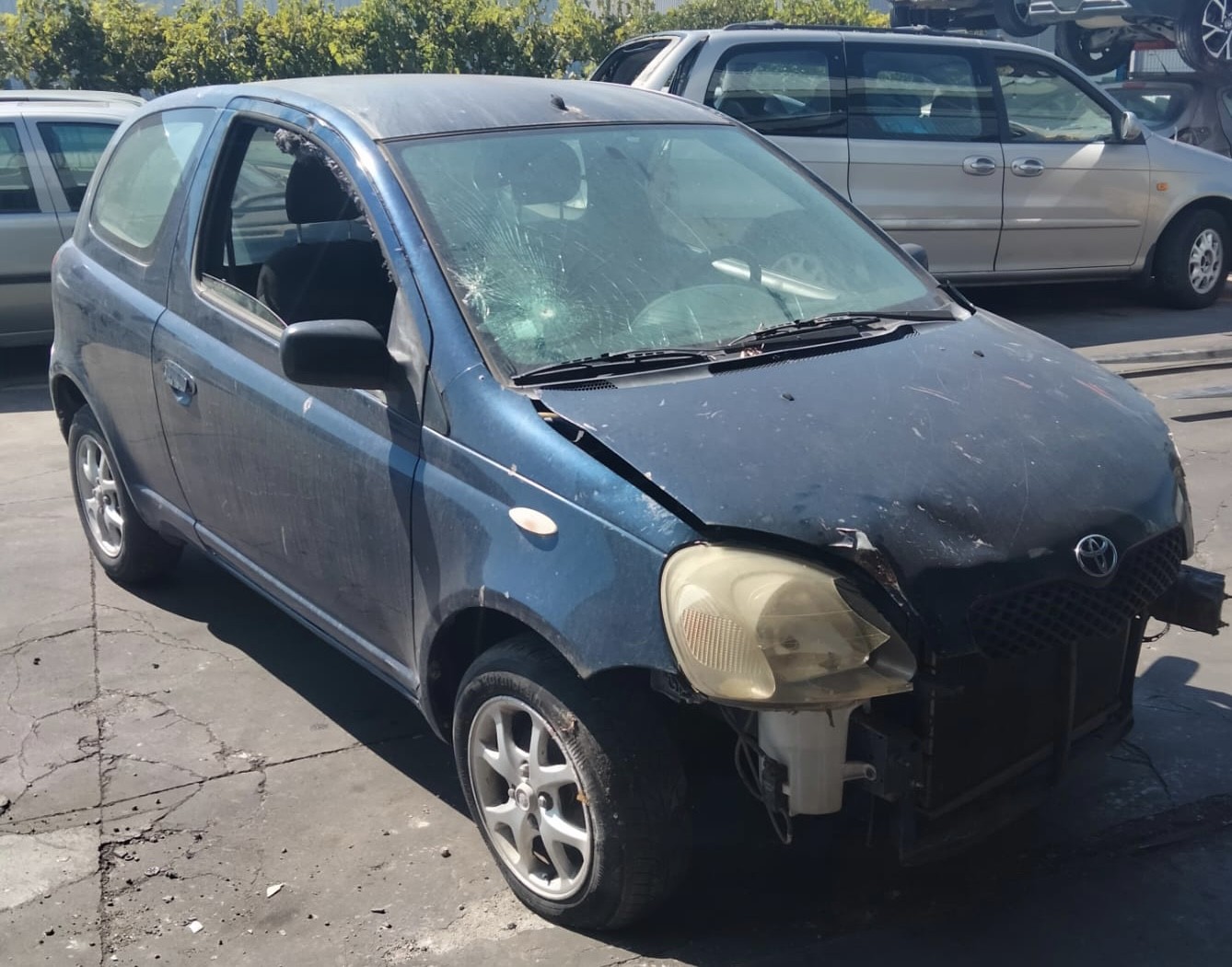 Peça - Toyota Yaris 1.4 D4d De 2004 Disponível Para Peças