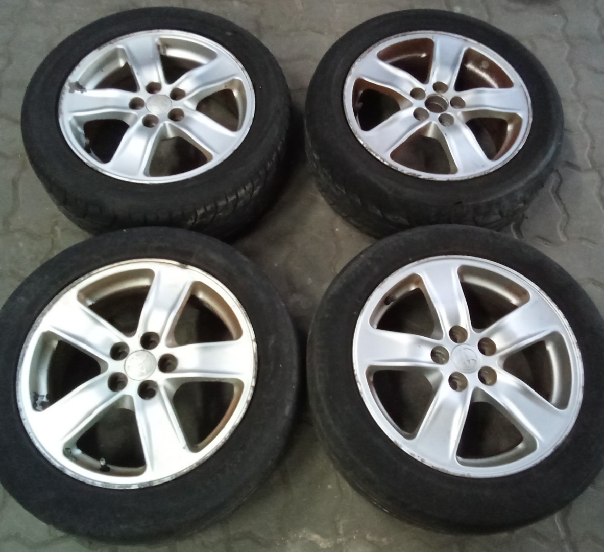 Peças - Jantes Toyota R16 Furacão 5X100