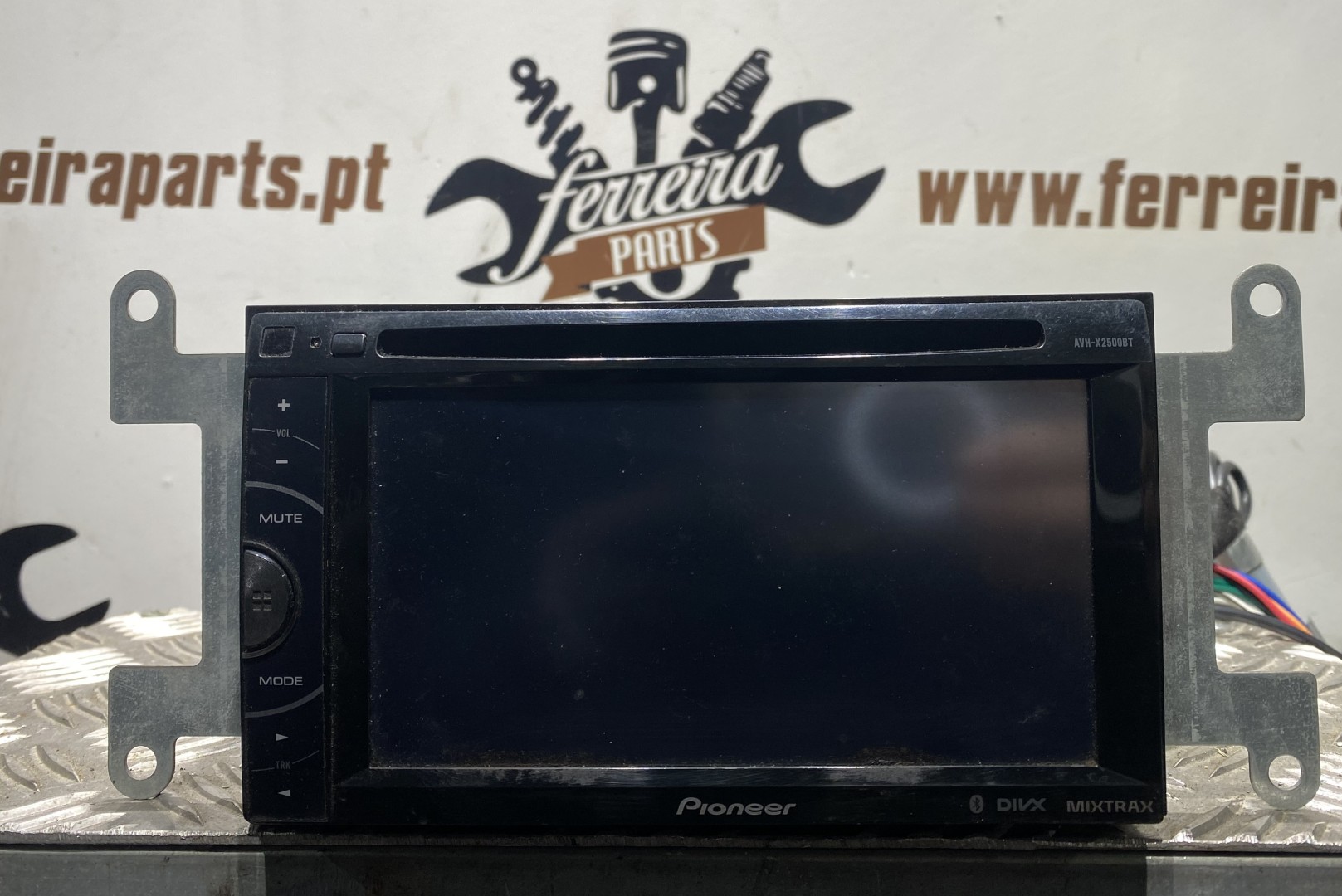 Peça - Rádio Pioneer Avh  X2500bt