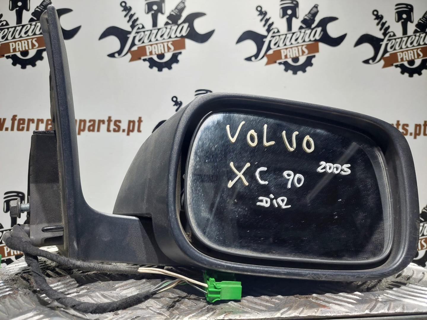 Peça - Espelho Retrovisor Volvo Xc90 - Direito