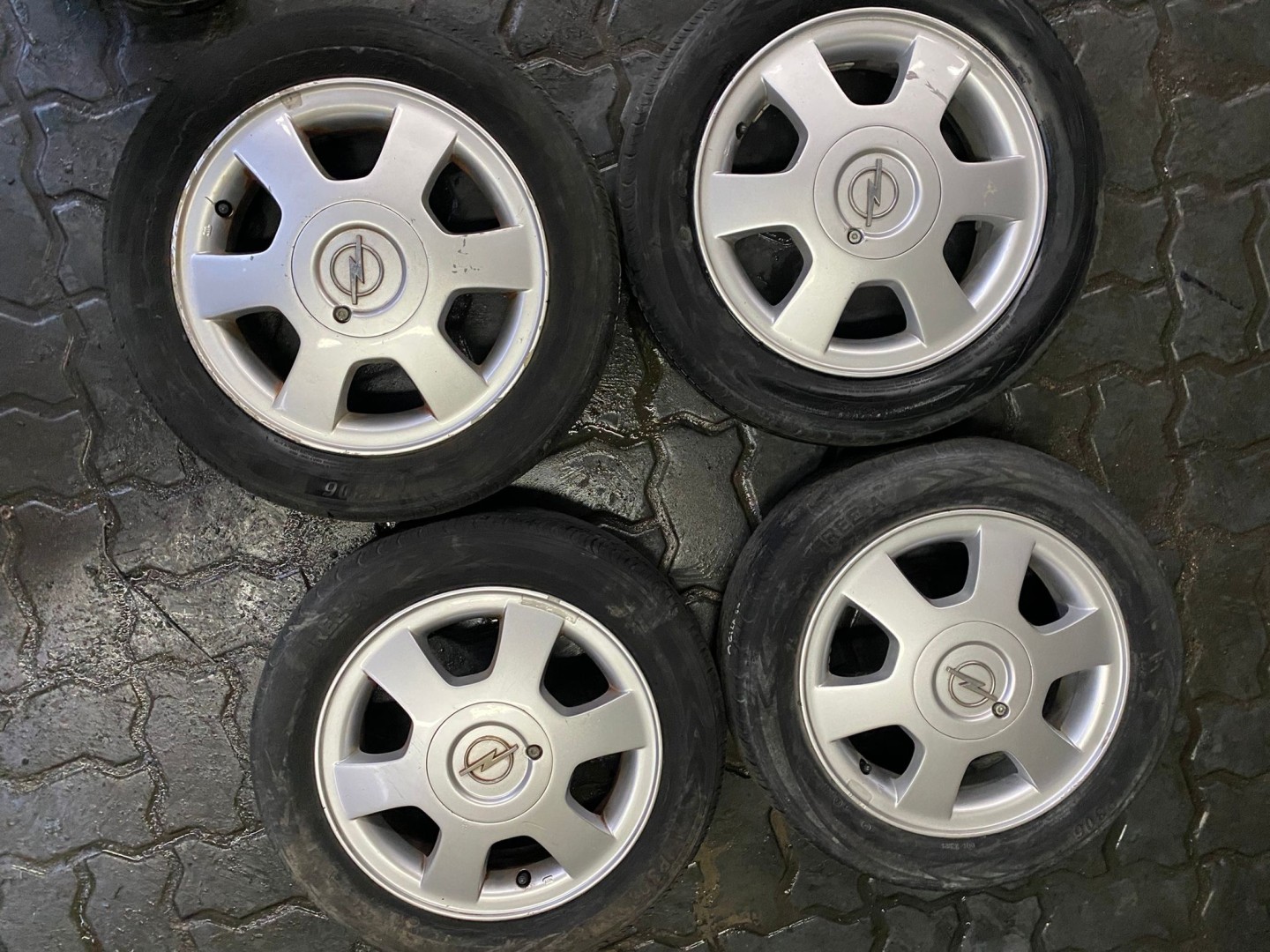 Peças - Jantes Opel R14 Furação 4X100