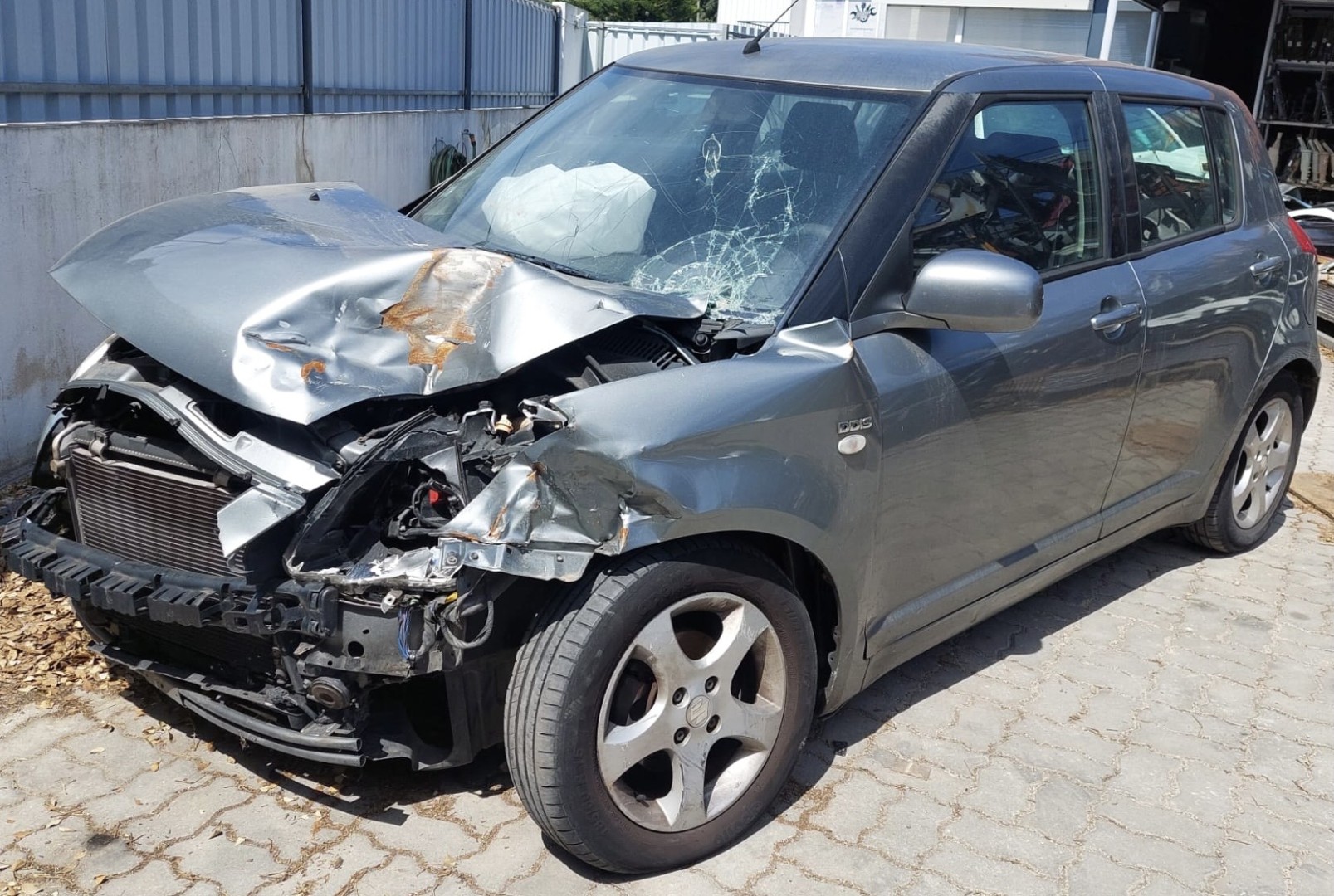 Peças - Suzuki Swift 1.3 Ddis De 2007 Disponível Para Peças