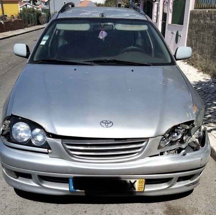 Peças - Toyota Avensis Station 2.0 D4d De 2000 Disponível Para Peças