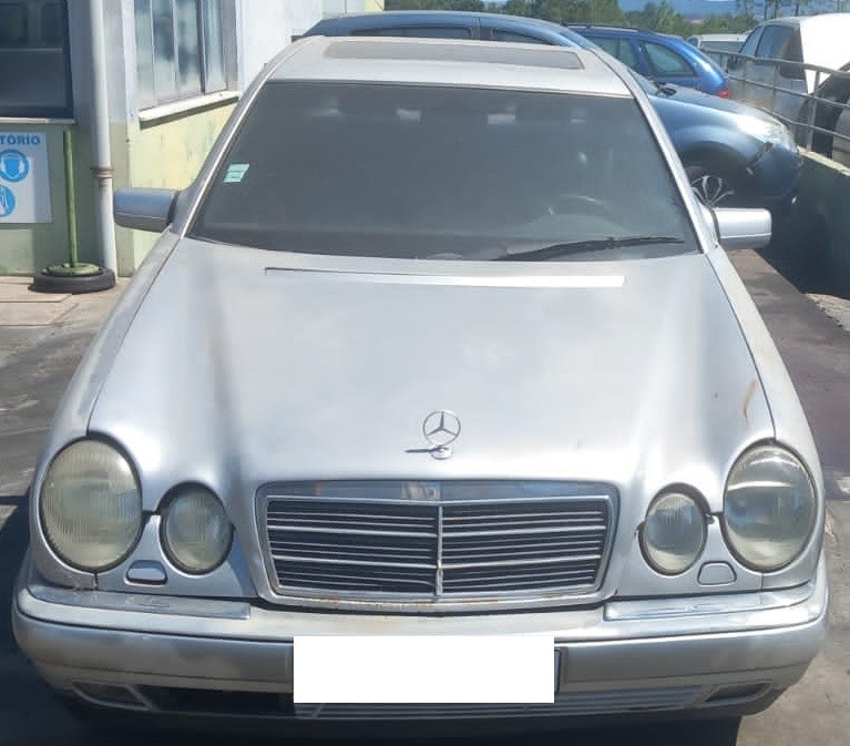 Peças - Mercedes W210 E 220 D 2.2 Diesel De 1996 Disponível Para Peç