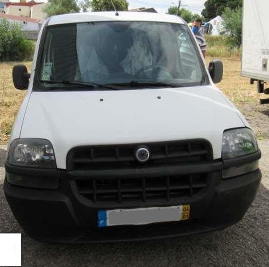 Peças - Fiat Doblo 1.9D De 2004 Disponível Para Peças