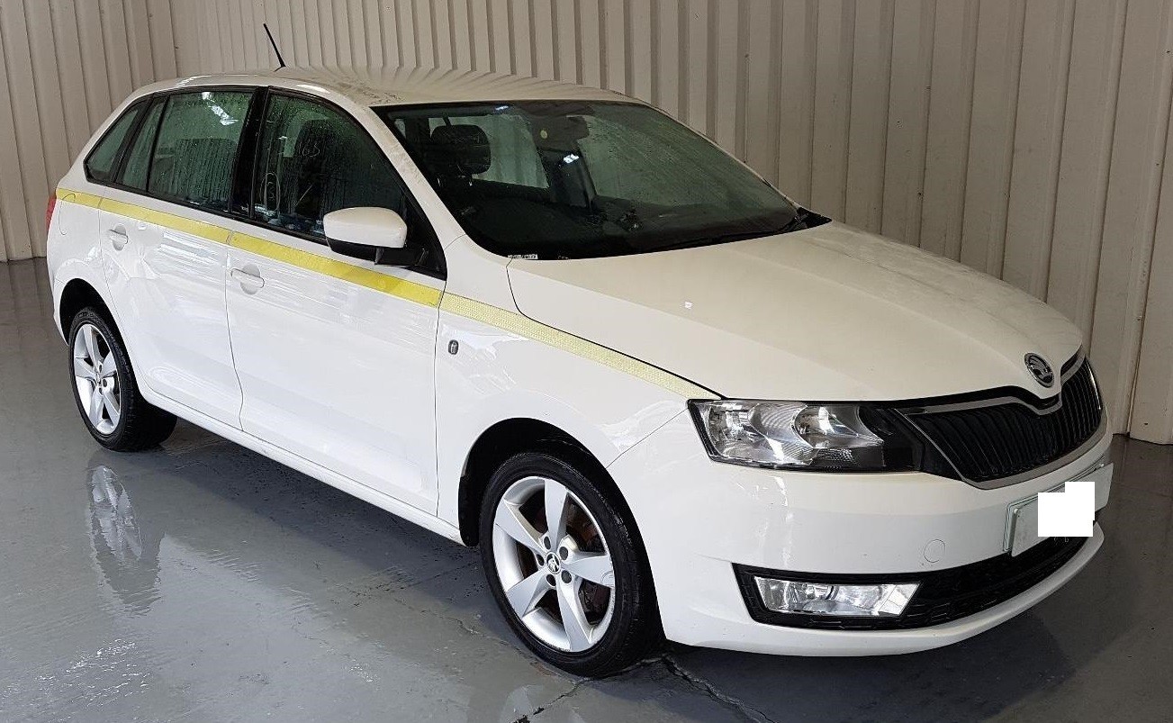 Peças - Skoda Rapid Se Tech 1.2 Tsi De 2015 Disponível Para Peças