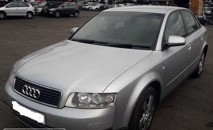 Peça - Audi A4 B6 1.9 Tdi De 2001 Disponível Para Peças Frente Vend