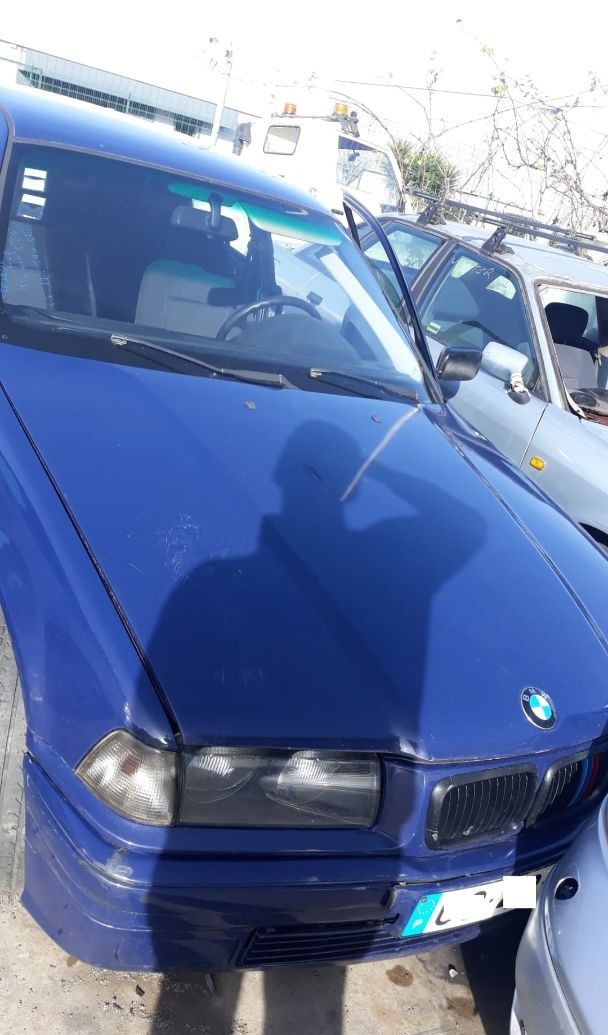 Peça - Bmw 318 Tds Compact De 1999 Disponível Para Peças